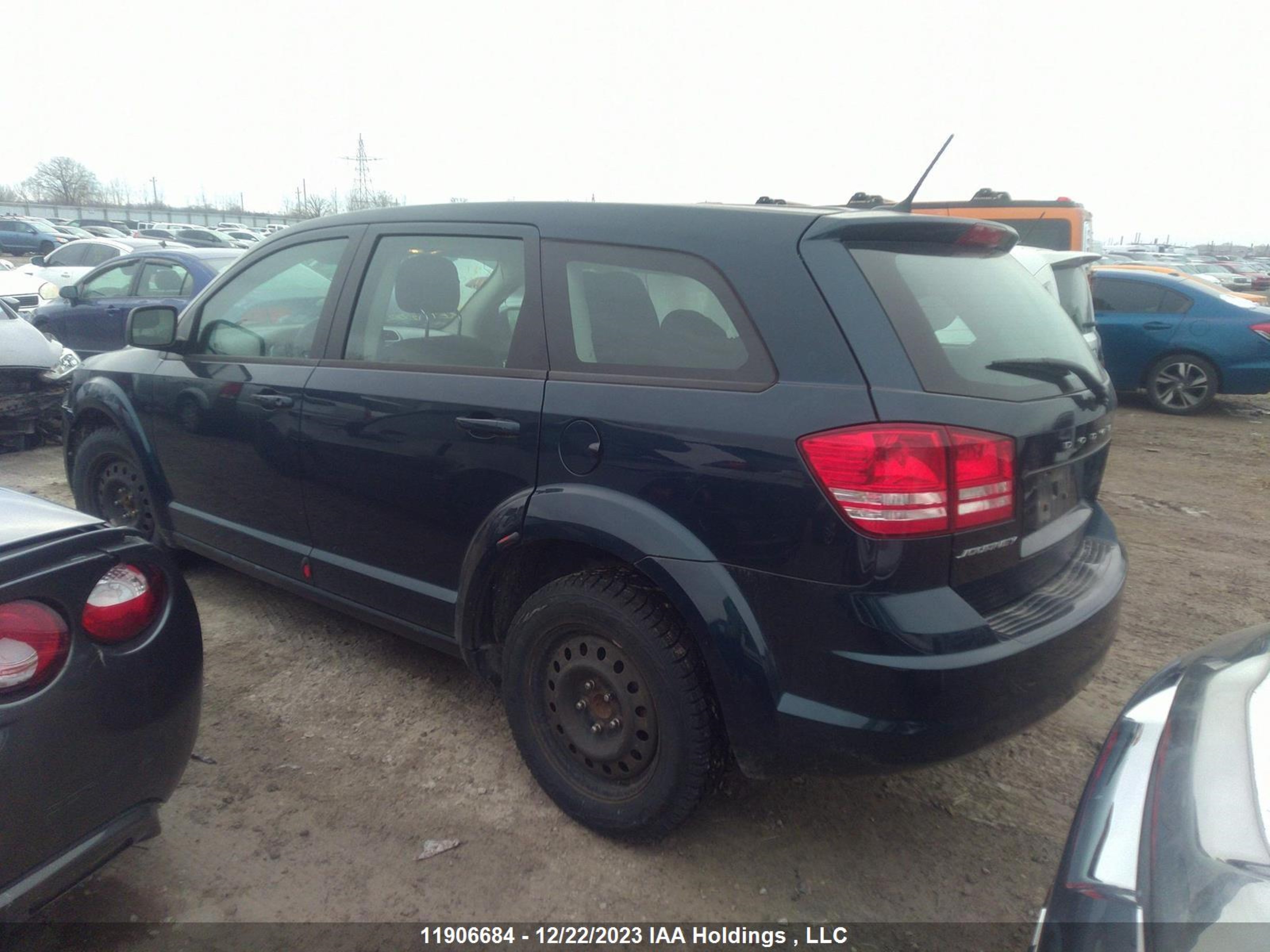 Photo 2 VIN: 3C4PDCABXET197600 - DODGE JOURNEY 