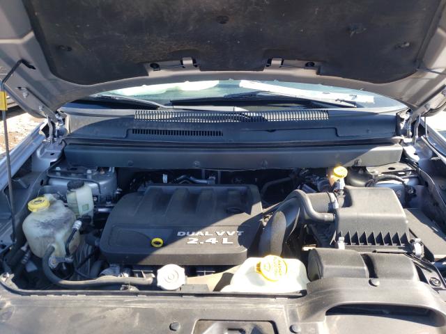 Photo 6 VIN: 3C4PDCABXFT593186 - DODGE JOURNEY SE 