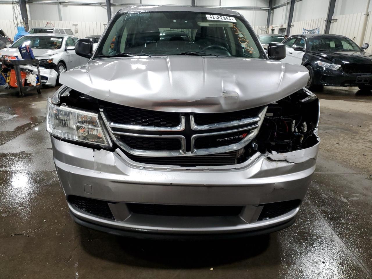 Photo 4 VIN: 3C4PDCABXFT719563 - DODGE JOURNEY 