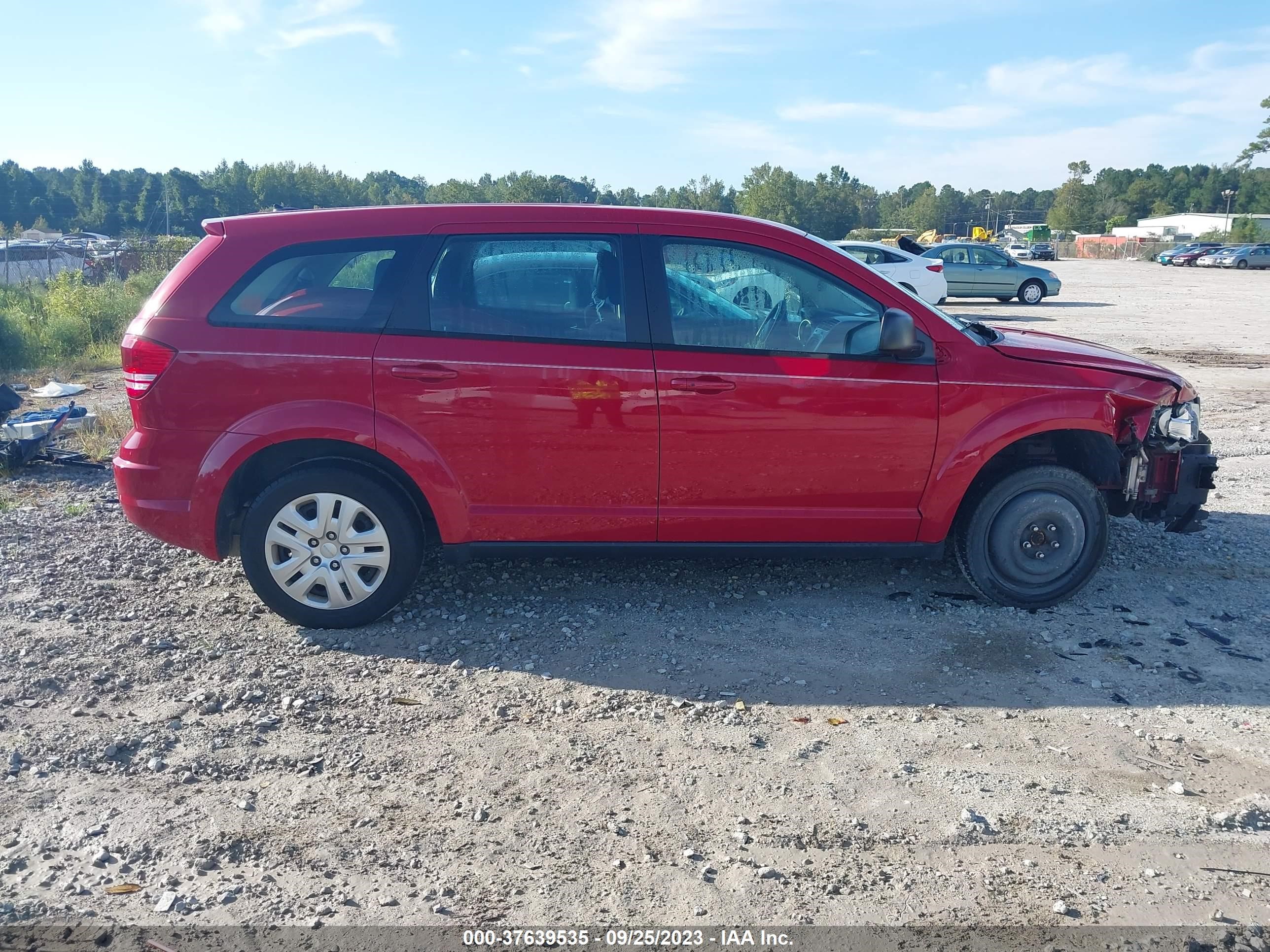 Photo 13 VIN: 3C4PDCABXFT738324 - DODGE JOURNEY 