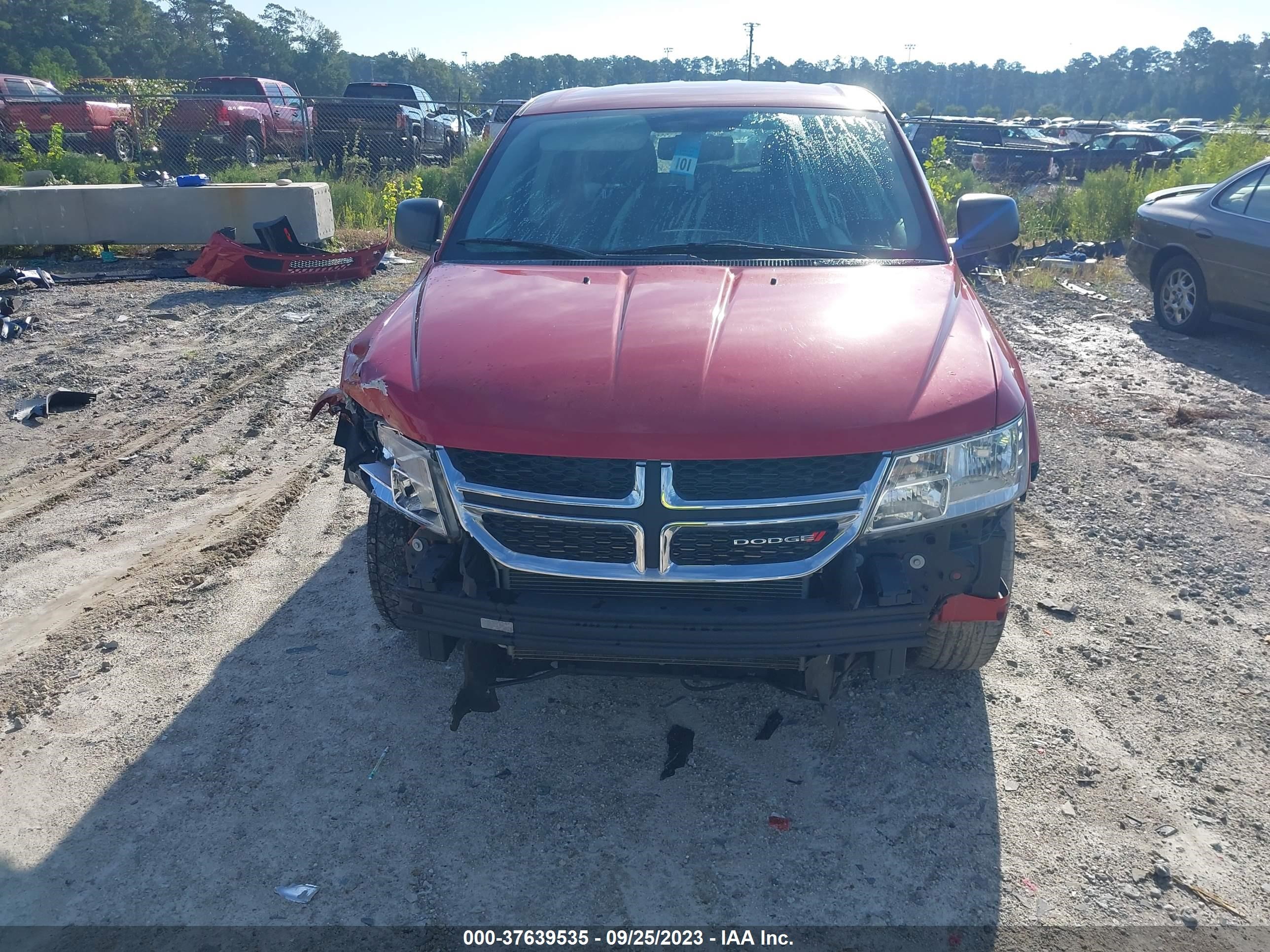 Photo 5 VIN: 3C4PDCABXFT738324 - DODGE JOURNEY 