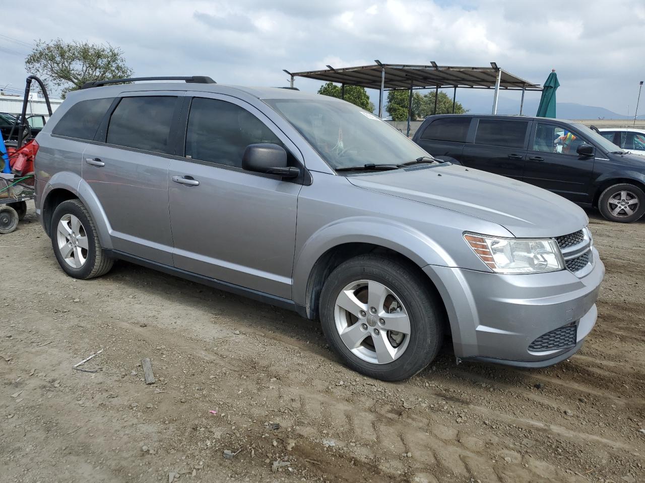 Photo 3 VIN: 3C4PDCABXGT116615 - DODGE JOURNEY 