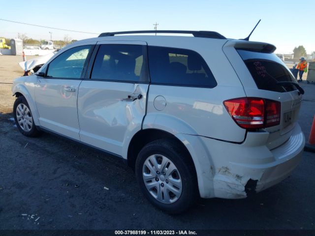 Photo 2 VIN: 3C4PDCABXGT186910 - DODGE JOURNEY 