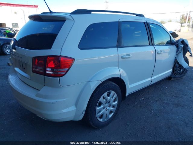 Photo 3 VIN: 3C4PDCABXGT186910 - DODGE JOURNEY 