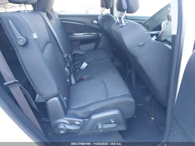 Photo 7 VIN: 3C4PDCABXGT186910 - DODGE JOURNEY 