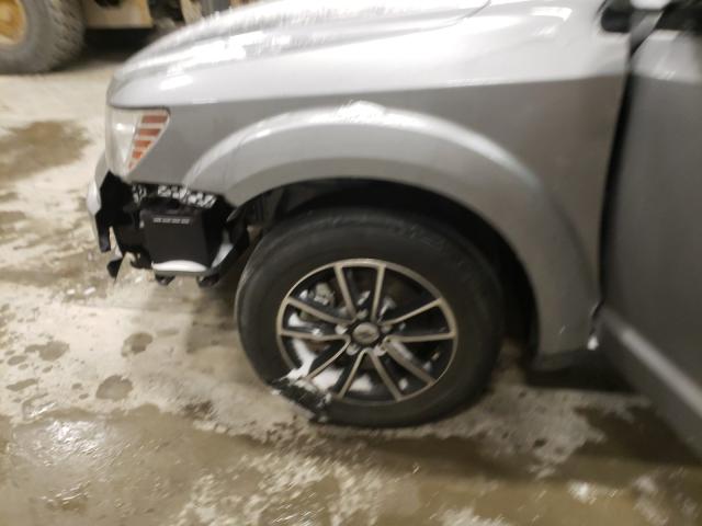 Photo 8 VIN: 3C4PDCABXJT209318 - DODGE JOURNEY SE 