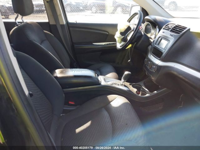 Photo 4 VIN: 3C4PDCABXJT295178 - DODGE JOURNEY 