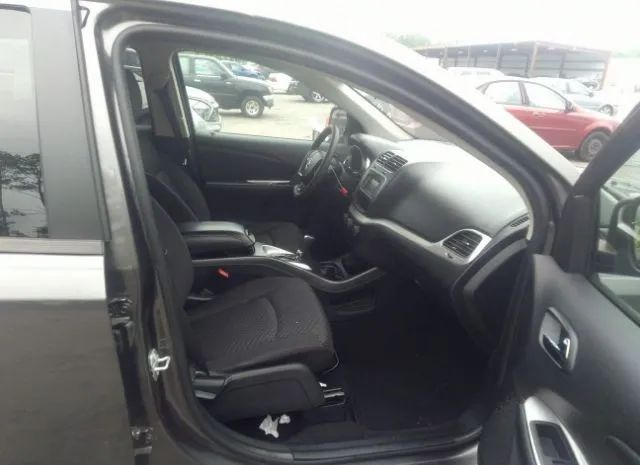 Photo 4 VIN: 3C4PDCABXJT296069 - DODGE JOURNEY 