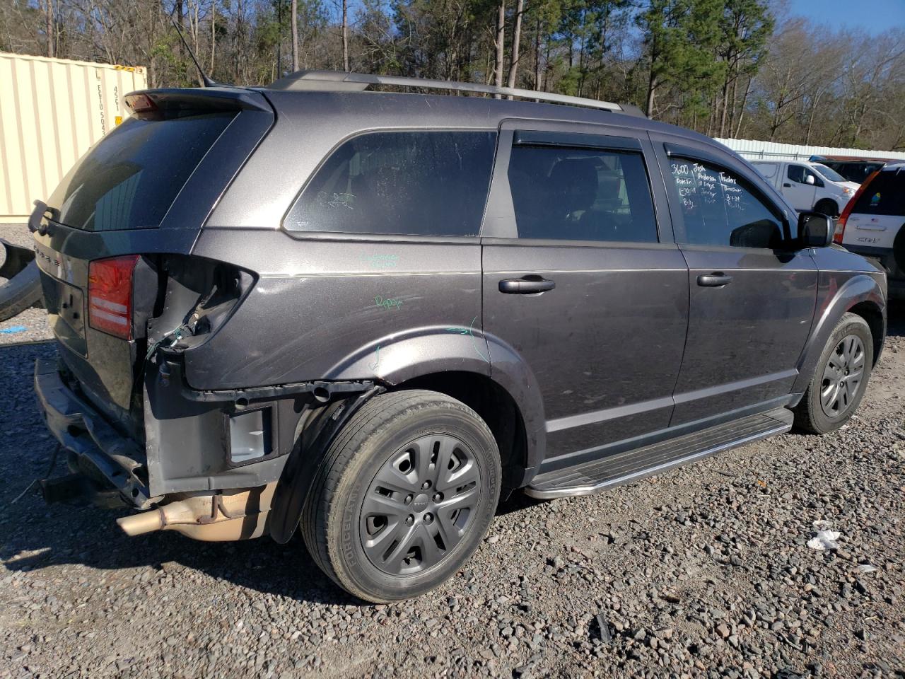 Photo 2 VIN: 3C4PDCABXJT444205 - DODGE JOURNEY 