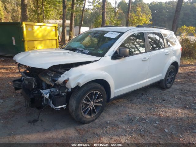 Photo 1 VIN: 3C4PDCABXJT444849 - DODGE JOURNEY 