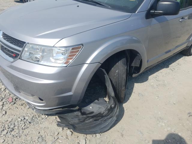 Photo 8 VIN: 3C4PDCABXJT444916 - DODGE JOURNEY SE 