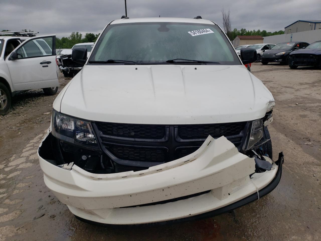 Photo 4 VIN: 3C4PDCABXJT497888 - DODGE JOURNEY 