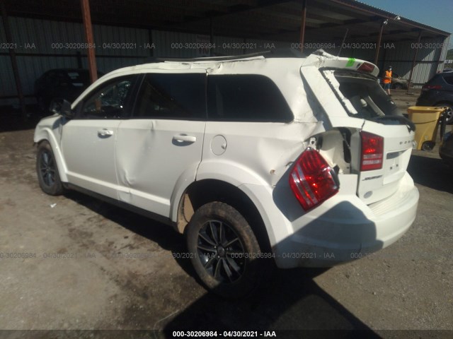 Photo 2 VIN: 3C4PDCABXJT526807 - DODGE JOURNEY 