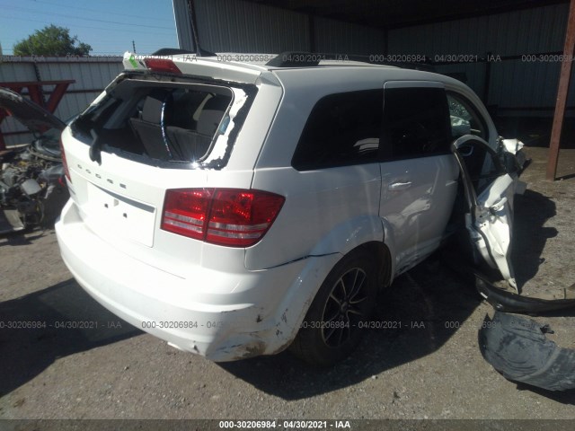 Photo 3 VIN: 3C4PDCABXJT526807 - DODGE JOURNEY 