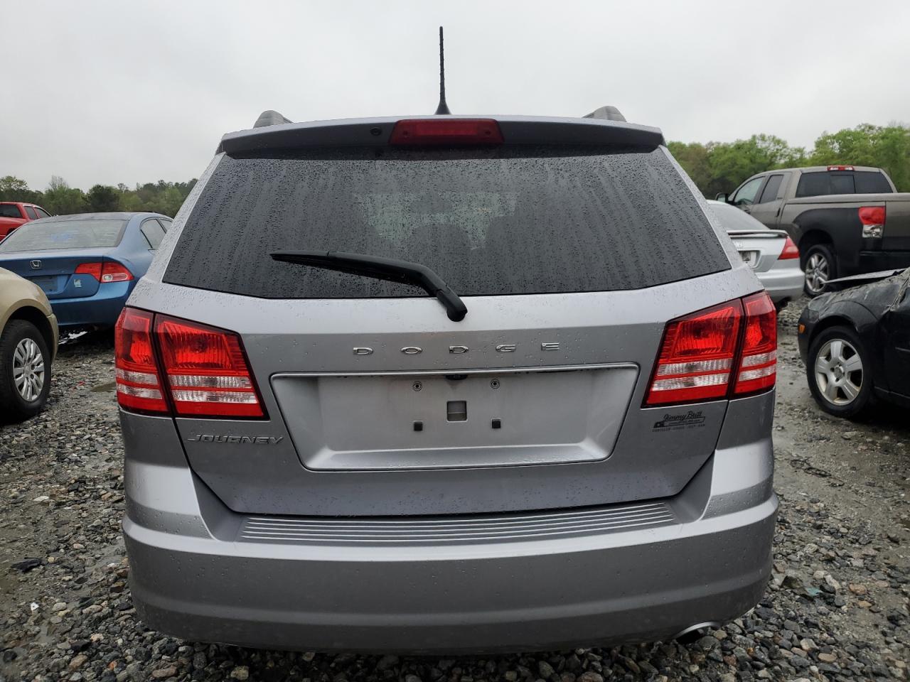 Photo 5 VIN: 3C4PDCABXJT528038 - DODGE JOURNEY 