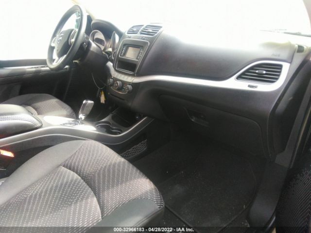 Photo 4 VIN: 3C4PDCABXJT534311 - DODGE JOURNEY 