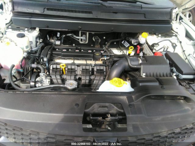 Photo 9 VIN: 3C4PDCABXJT534311 - DODGE JOURNEY 