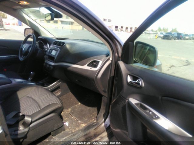 Photo 4 VIN: 3C4PDCABXKT750824 - DODGE JOURNEY 