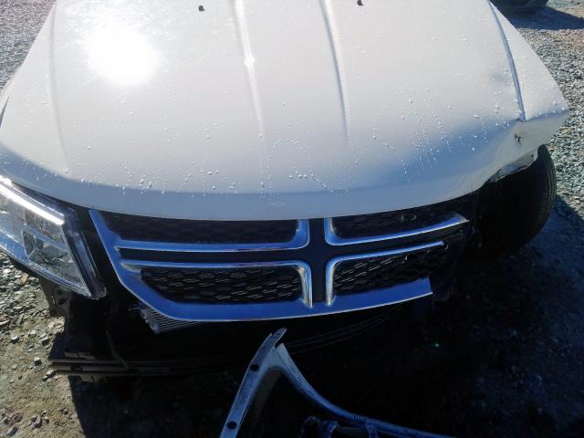 Photo 6 VIN: 3C4PDCABXKT872406 - DODGE JOURNEY SE 