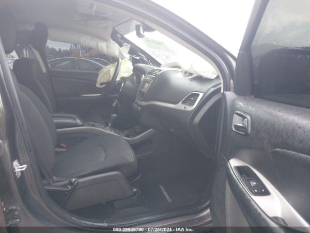 Photo 4 VIN: 3C4PDCABXLT180180 - DODGE JOURNEY 