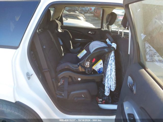 Photo 7 VIN: 3C4PDCABXLT181121 - DODGE JOURNEY 