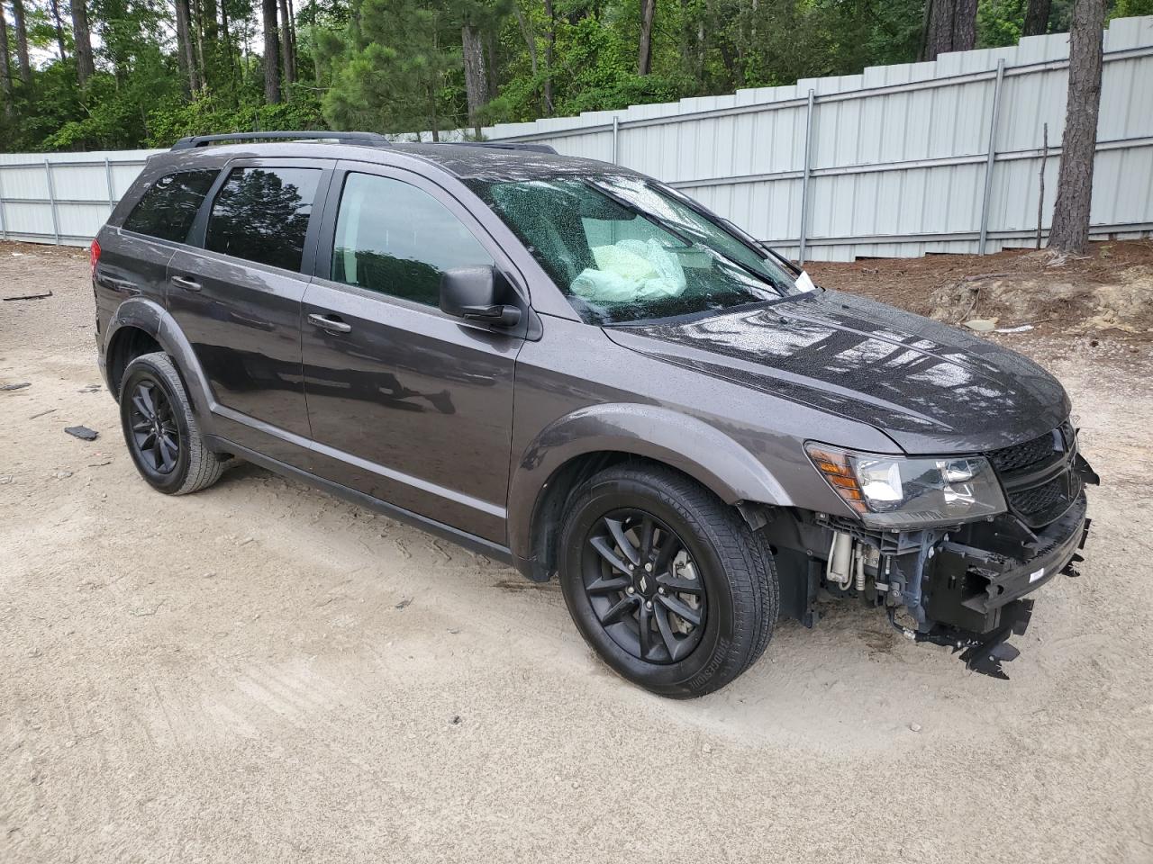 Photo 3 VIN: 3C4PDCABXLT181135 - DODGE JOURNEY 