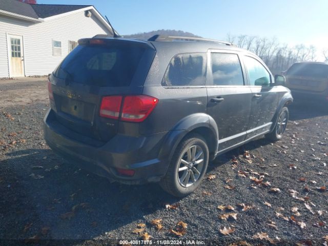 Photo 3 VIN: 3C4PDCBB0FT552774 - DODGE JOURNEY 