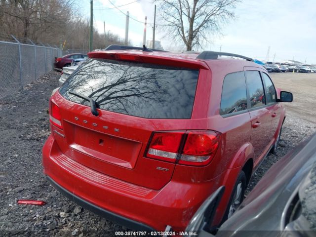 Photo 3 VIN: 3C4PDCBB0GT174988 - DODGE JOURNEY 