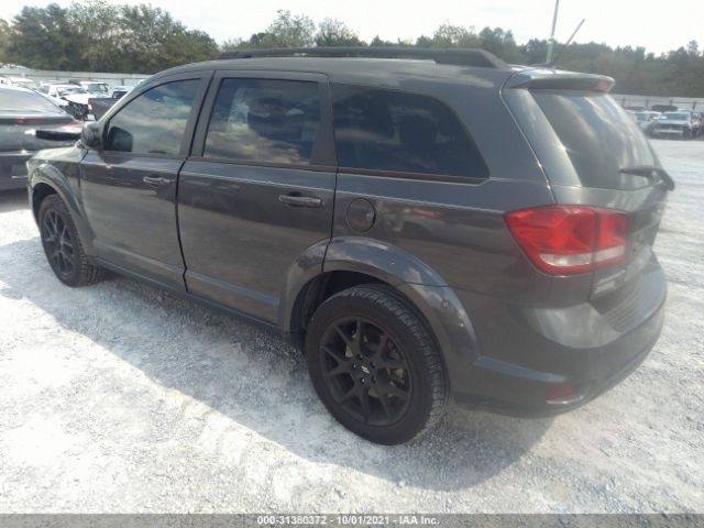 Photo 2 VIN: 3C4PDCBB0JT260700 - DODGE JOURNEY 