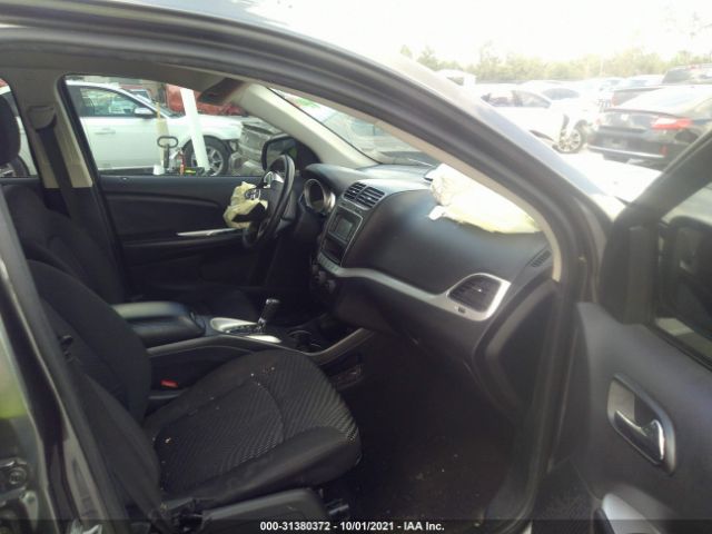 Photo 4 VIN: 3C4PDCBB0JT260700 - DODGE JOURNEY 