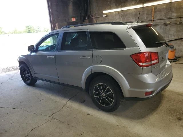 Photo 1 VIN: 3C4PDCBB0KT758669 - DODGE JOURNEY SE 