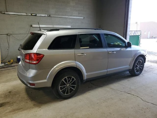 Photo 2 VIN: 3C4PDCBB0KT758669 - DODGE JOURNEY SE 