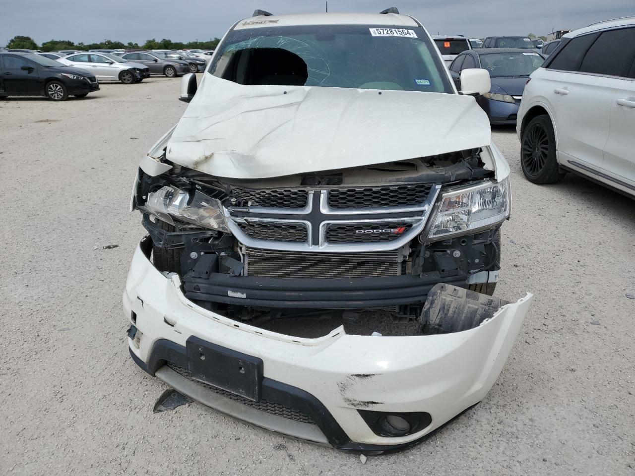 Photo 4 VIN: 3C4PDCBB0KT816246 - DODGE JOURNEY 