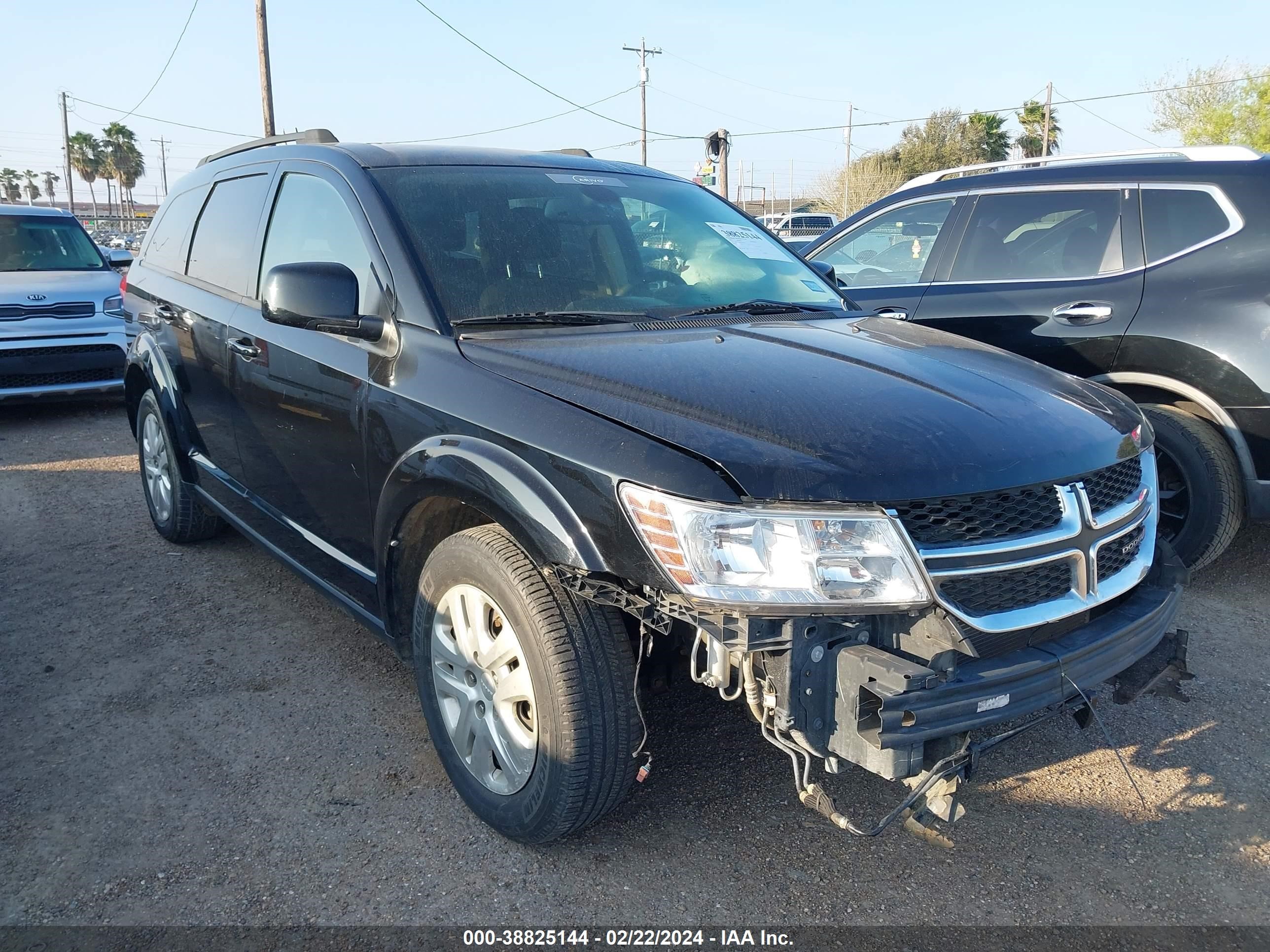 Photo 0 VIN: 3C4PDCBB1KT798565 - DODGE JOURNEY SE 