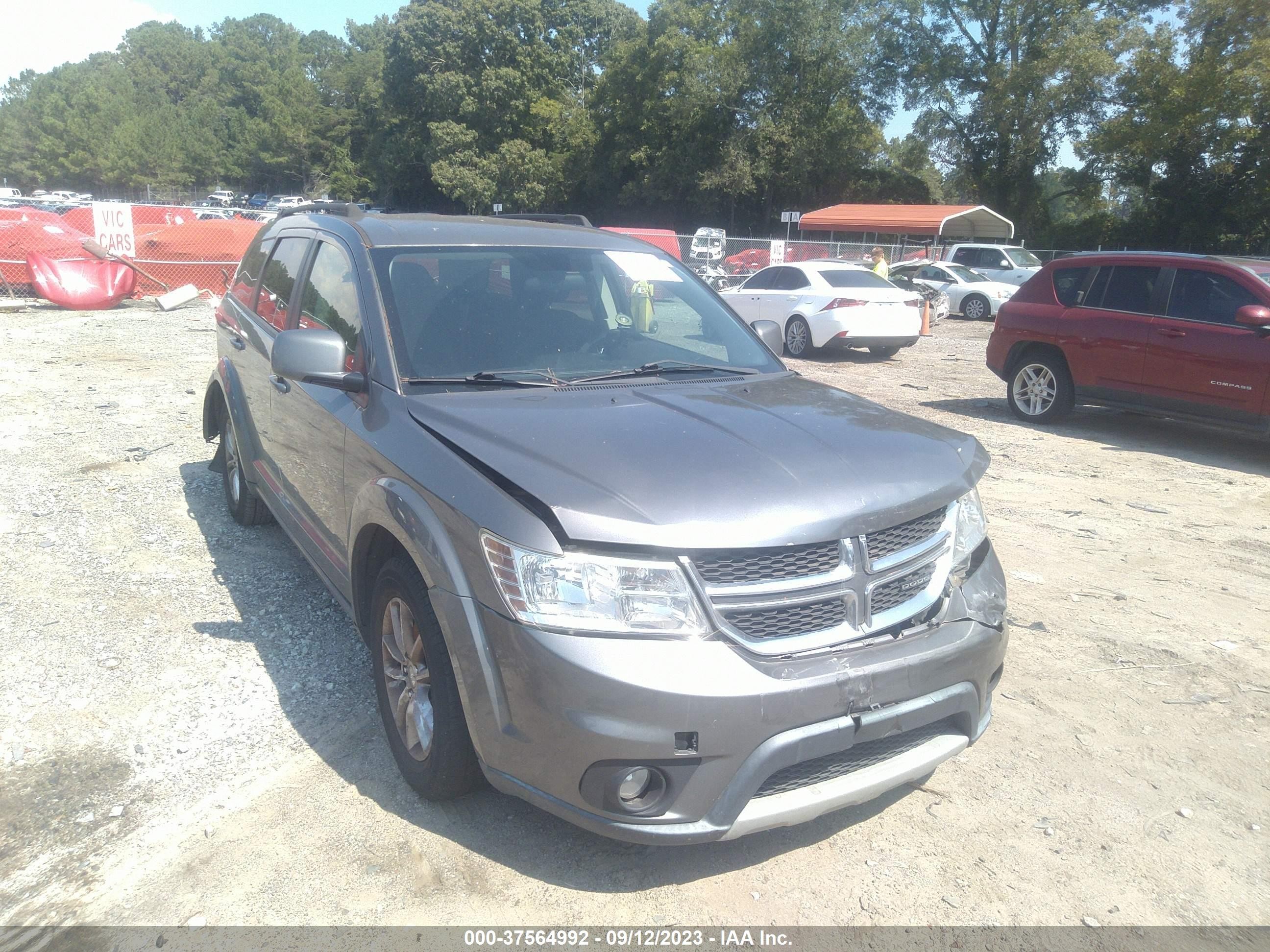 Photo 5 VIN: 3C4PDCBB2DT533494 - DODGE JOURNEY 