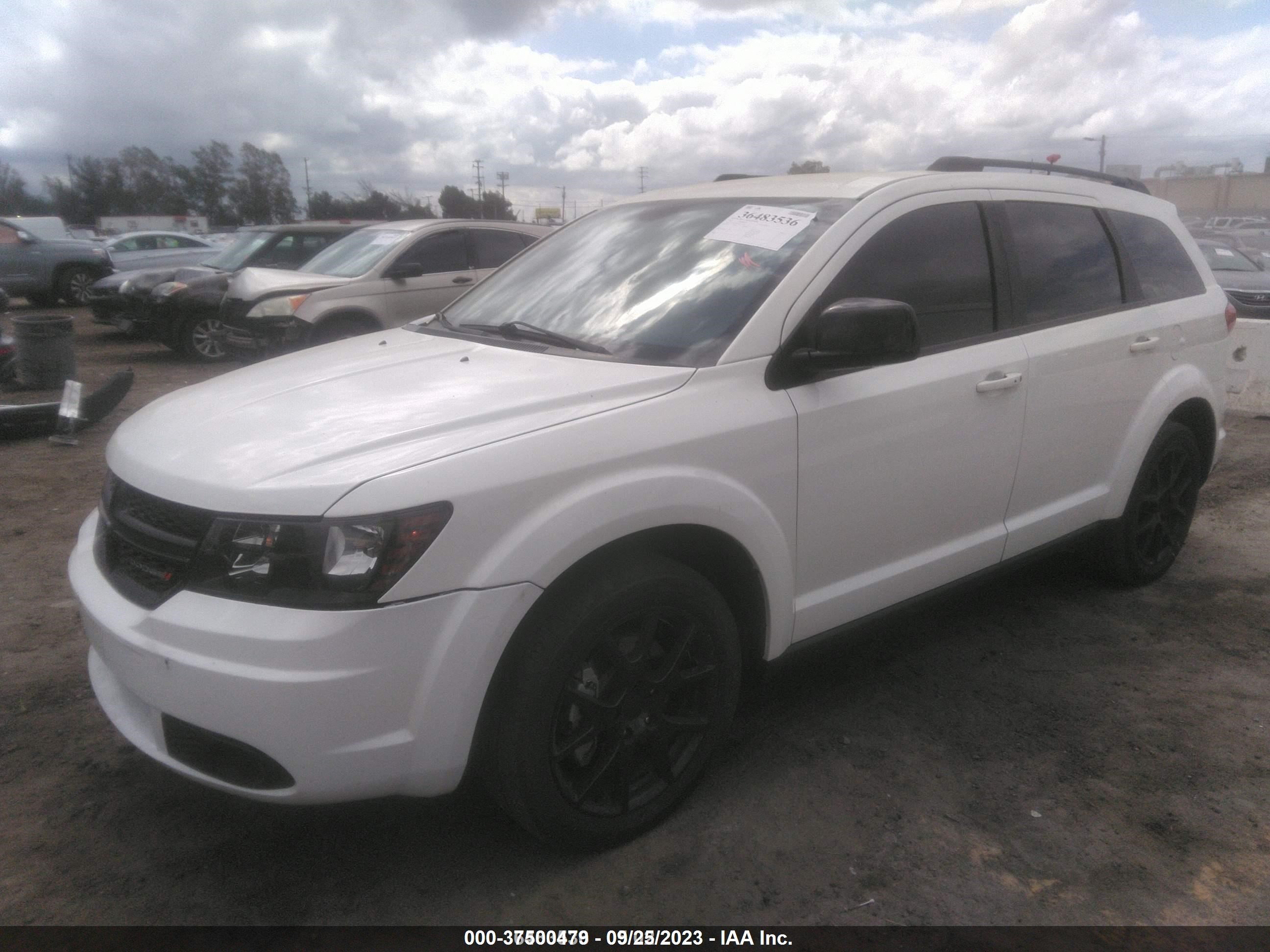 Photo 1 VIN: 3C4PDCBB2FT650155 - DODGE JOURNEY 