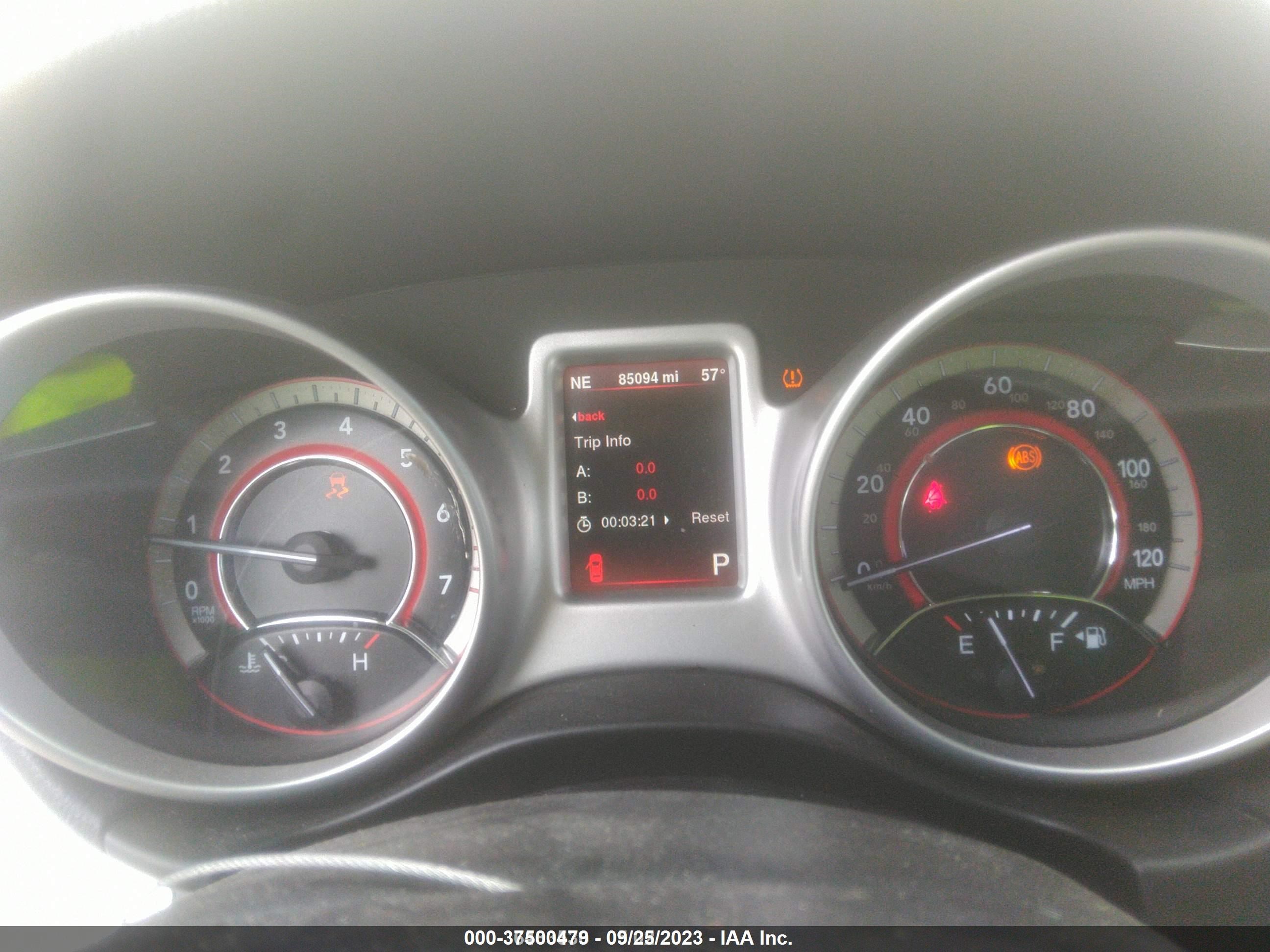 Photo 6 VIN: 3C4PDCBB2FT650155 - DODGE JOURNEY 