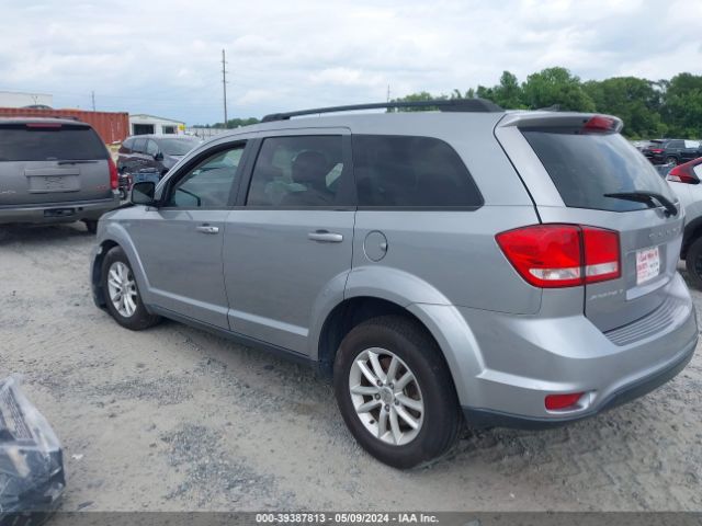 Photo 2 VIN: 3C4PDCBB2GT101217 - DODGE JOURNEY 