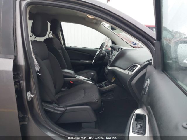 Photo 4 VIN: 3C4PDCBB2GT239193 - DODGE JOURNEY 