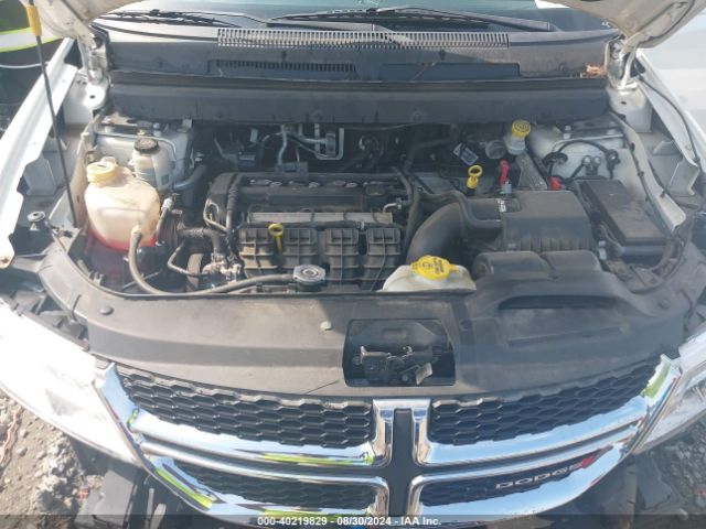 Photo 9 VIN: 3C4PDCBB2JT141448 - DODGE JOURNEY 