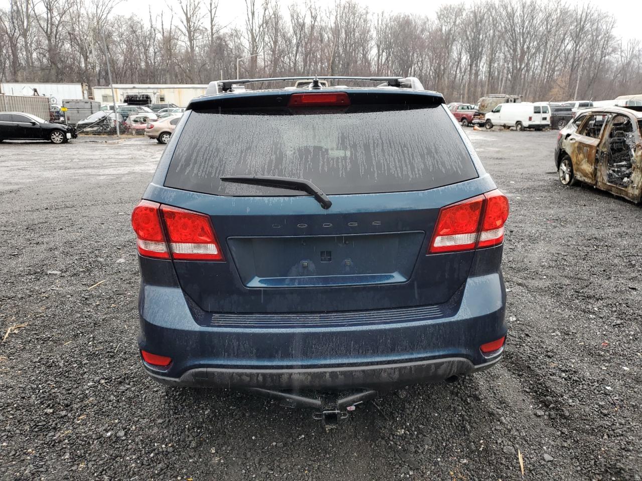 Photo 5 VIN: 3C4PDCBB3ET103717 - DODGE JOURNEY 