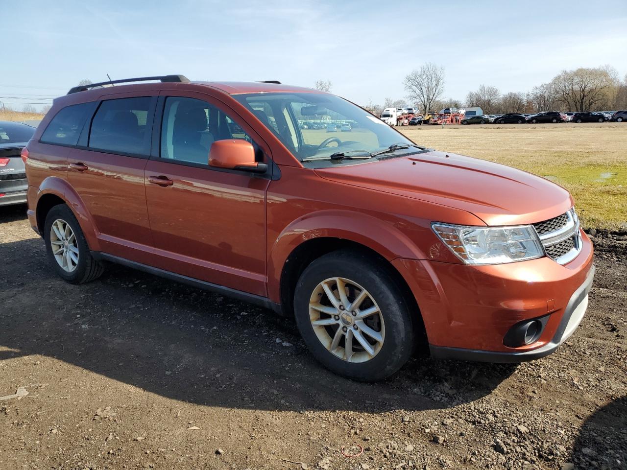 Photo 3 VIN: 3C4PDCBB4DT578968 - DODGE JOURNEY 