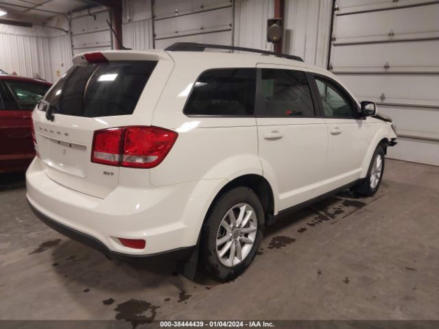 Photo 3 VIN: 3C4PDCBB4ET120073 - DODGE JOURNEY 