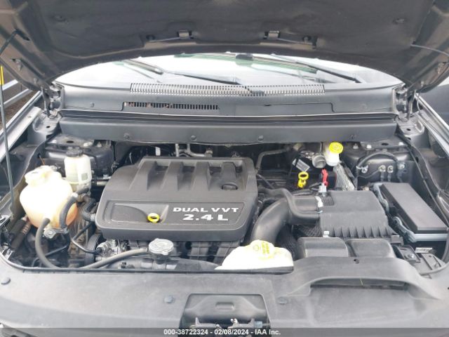 Photo 9 VIN: 3C4PDCBB4FT618243 - DODGE JOURNEY 