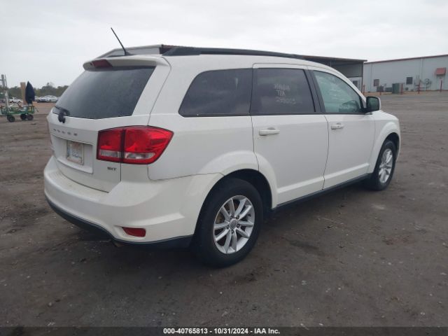 Photo 3 VIN: 3C4PDCBB4GT175142 - DODGE JOURNEY 