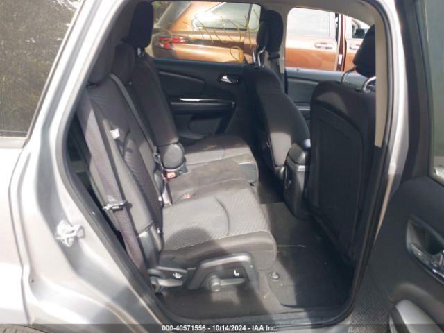 Photo 7 VIN: 3C4PDCBB4GT205790 - DODGE JOURNEY 