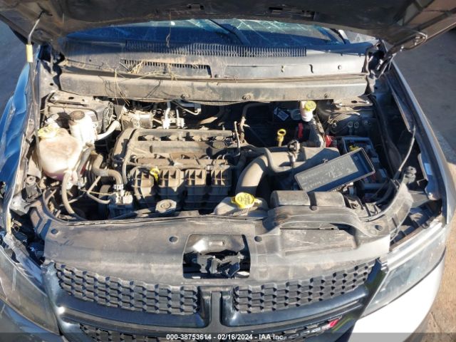 Photo 9 VIN: 3C4PDCBB4KT694328 - DODGE JOURNEY 