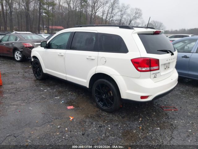 Photo 2 VIN: 3C4PDCBB4KT718675 - DODGE JOURNEY 