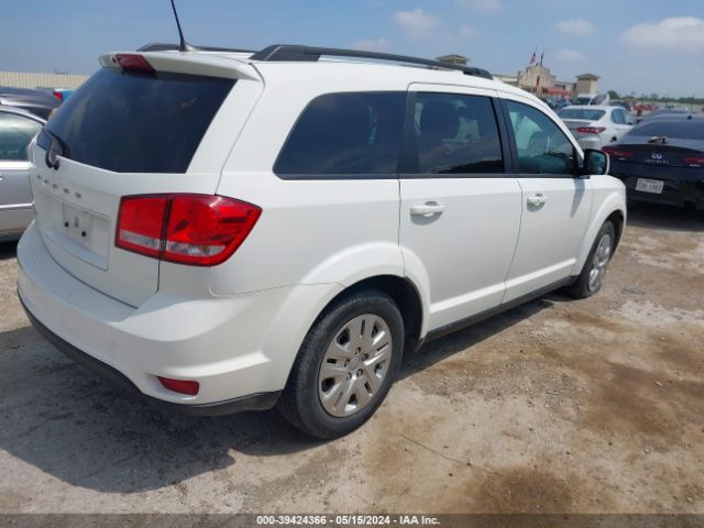 Photo 3 VIN: 3C4PDCBB4KT833812 - DODGE JOURNEY 