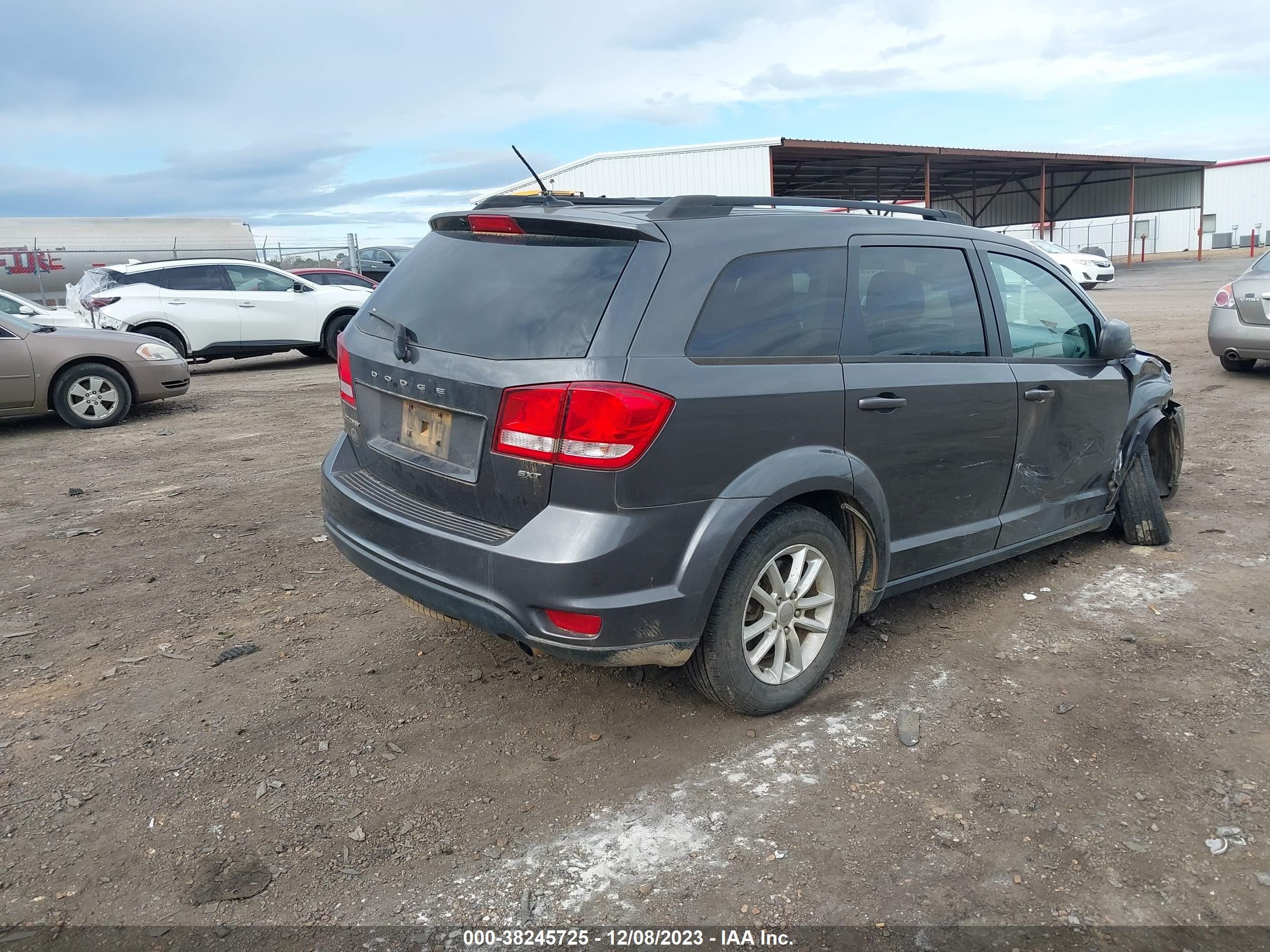 Photo 3 VIN: 3C4PDCBB5FT687149 - DODGE JOURNEY 